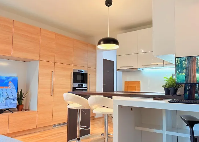 Apartamento Quiet, Cozy And Sunny In The Absolute Center