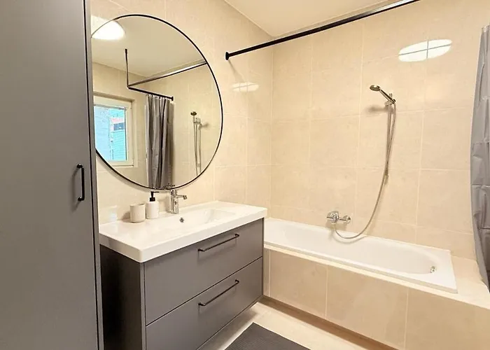 Apartmán Quiet, Cozy And Sunny In The Absolute Center