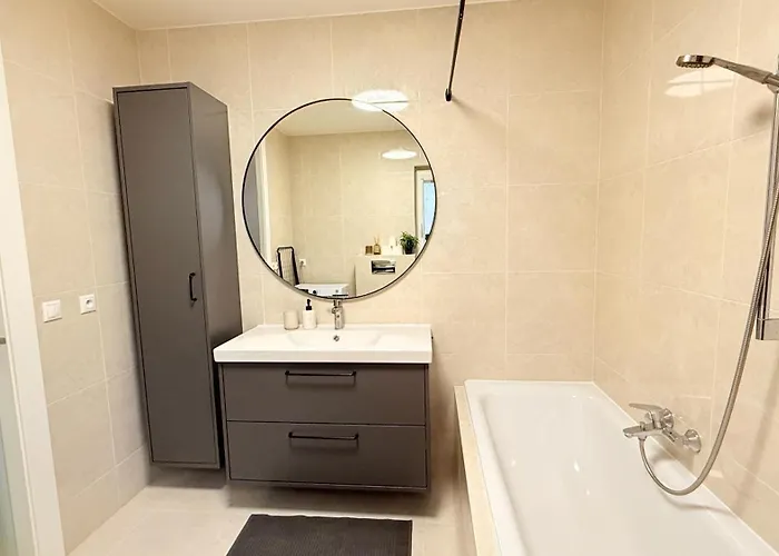 Quiet, Cozy And Sunny In The Absolute Center Apartmán Bratislava